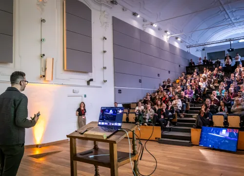 Keynote and& connect
